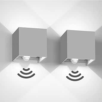 Kingwen 2 Piezas 12W Aplique de Pared Exterior con Sensor de Movimiento 6000K Lámpara de Pared Interior/Exterior LED Ángulo de haz ajustable Aplique pared Interior LED IP65 (Gris) [Clase de eficiencia energética E]
