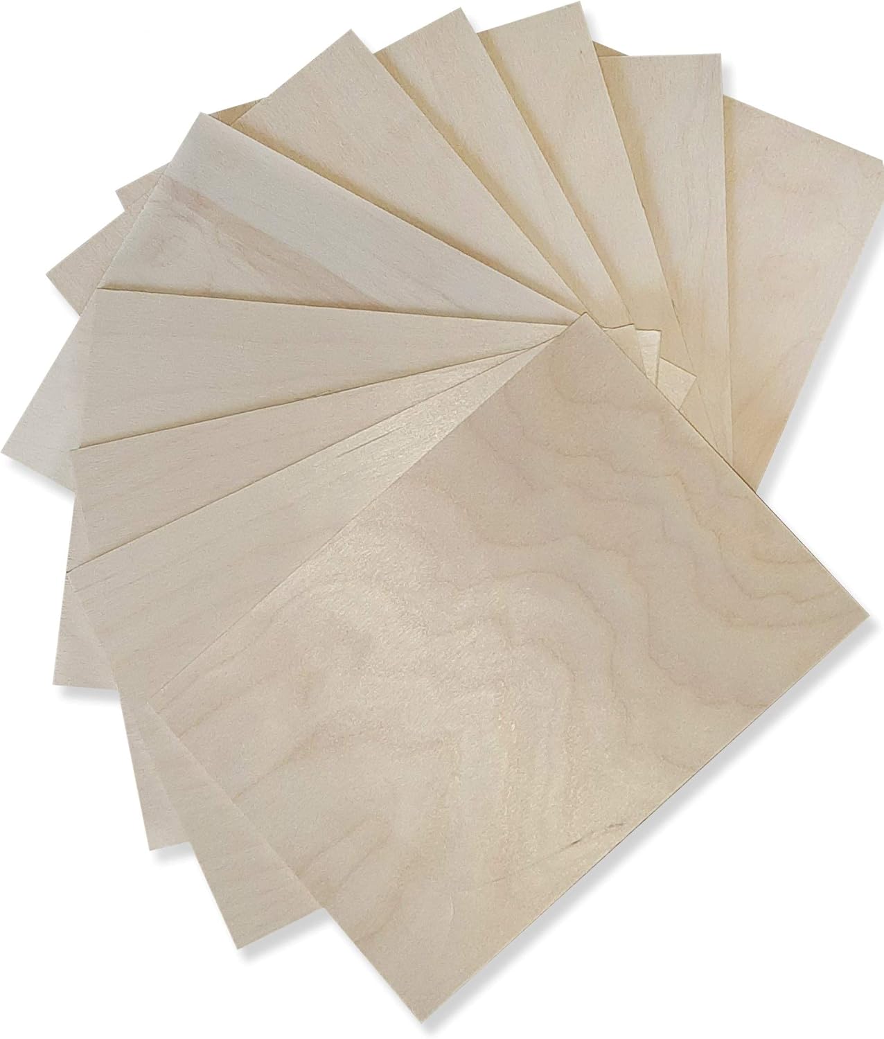 Paneles de contrachapado de abedul de 6 mm (±0,5 mm), tamaño A3 (420 x 297 mm). Certificación FSC, asegurando calidad superior. Disponibles en múltiples paquetes. Ideal para cortes y grabados en CNC y láser. Control de calidad riguroso garantizando un acabado liso. Fachadas B BB admiten nudos en un lado.