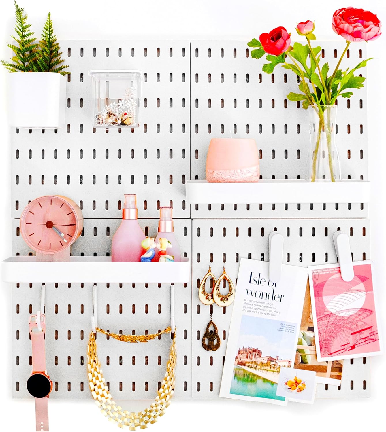 Tablero de PEG Lessentiel de plástico blanco, juego completo de 4 paneles con rejilla para pared, 2 estantes, 2 contenedores, ganchos y clips (blanco, juego de 4 paneles)