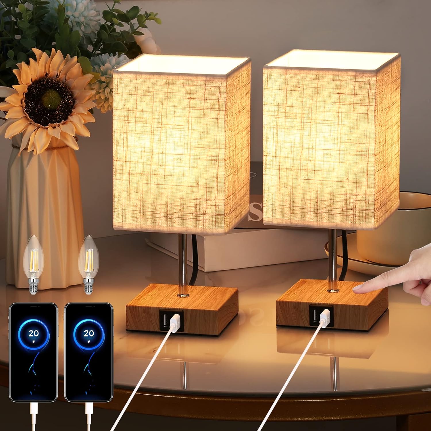 Lámparas de mesa USB Touch Lightess, 2 piezas. Dimensiones: 25x10cm. Fuente de luz: Bombilla E14 (incluida). Voltaje: 86-265V. Cable de 1,4m. 2 puertos USB de 5V 2.1A. Regulable en 3 niveles de brillo