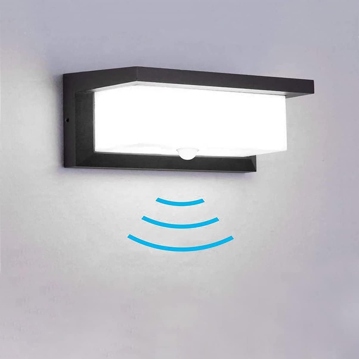 Tipo: Lámpara de pared LED. Dimensiones: 25 x 12.5 x 12.5 cm. Material: aluminio y acrílico. Temperatura de color: blanca cálida (3000 K) / blanca fría (6000 K). Consumo de energía: 18 W. Lumens: 2000