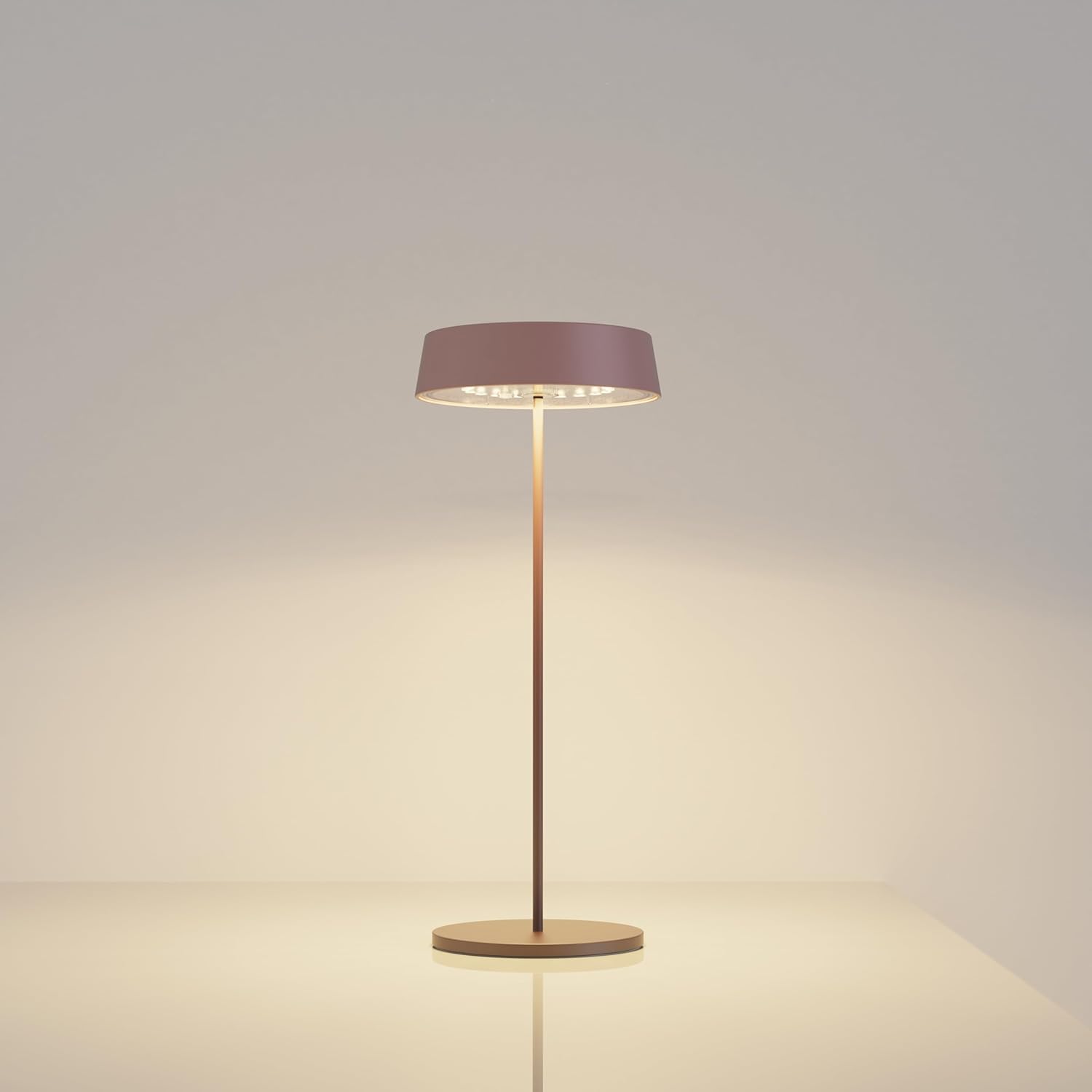 Palmina 901, Lámpara de Mesa LED Regulable, Lámpara de Mesa LED Inalámbrica de 4400 mAh, Protección IP54, Lámpara para Interior/Exterior, Adecuada para Cenar, Leer, Dormitorio, Jardín y Mucho Más