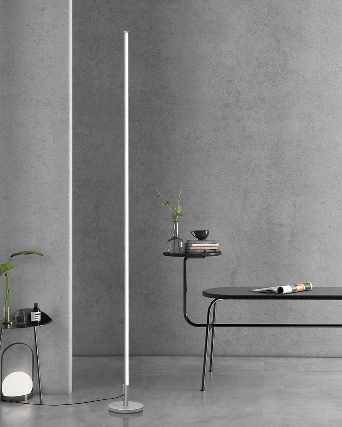 Lámpara de pie esquinera minimalista TACAHE - Luz LED regulable de 2700K-6500K - Lámpara de pie moderna con control remoto para sala de estar y dormitorio - 145 cm (57") 12W - Plateada, 14x14x144 cm
