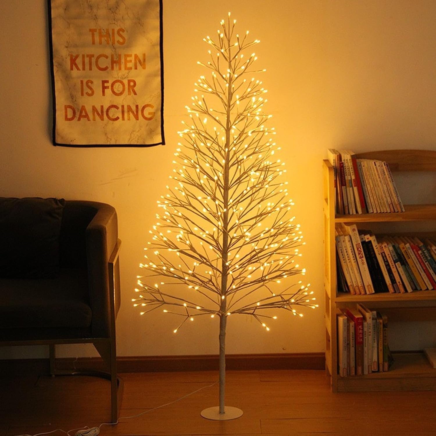 Árbol de Navidad artificial de 120 cm con luces LED blancas cálidas, árbol de interior con luces LED, ideal para decoración navideña, bodas y decoración de interiores. Voltaje seguro de 24 V.