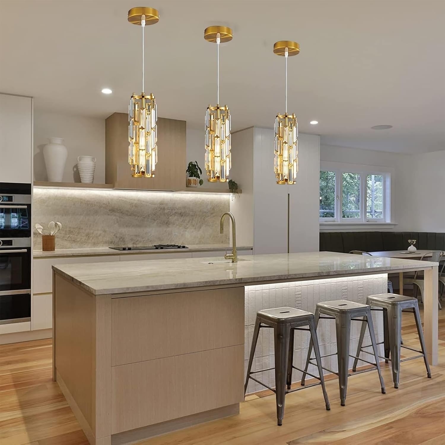 Lámpara colgante de cristal con batería, recargable sin conexión eléctrica, con control remoto, funciona con pilas, 7 colores de conversión para isla de cocina, mesita de noche, dormitorio (dorado)