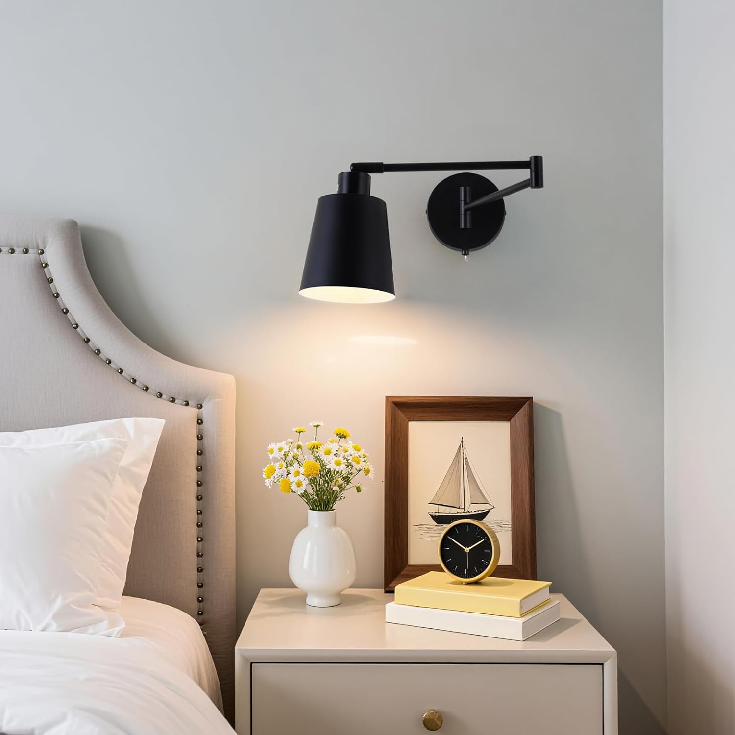 Lámpara de pared MantoLite con brazo giratorio e interruptor, 4W, negra, E27, estilo industrial, para sala de estar, dormitorio o pasillo (bombilla incluida).